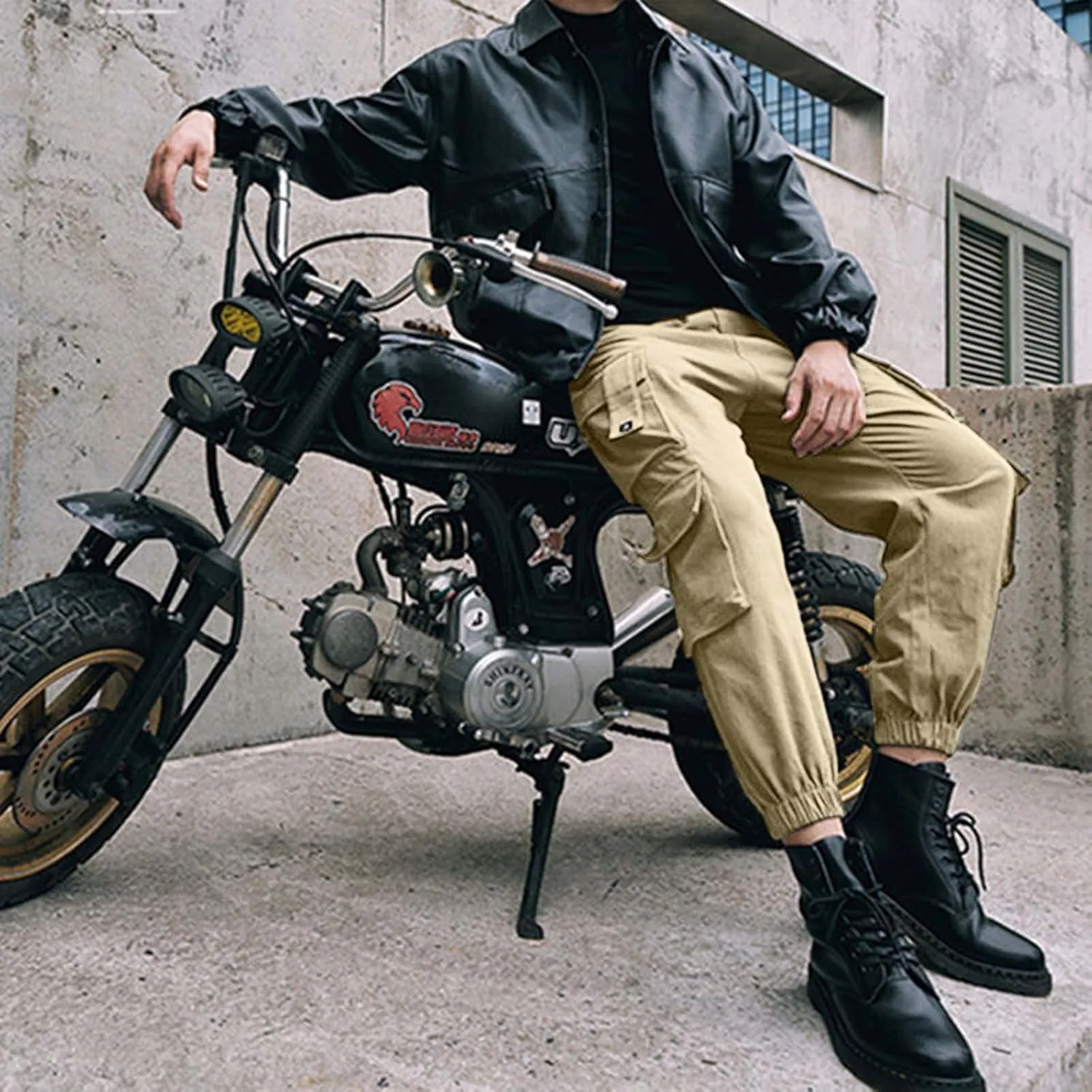 Mens Workout Cargo Sweatpants Straight-Fit Mens Cargo Pants Wild Outdoor Lightweight Mens Work Pants with Multipocket