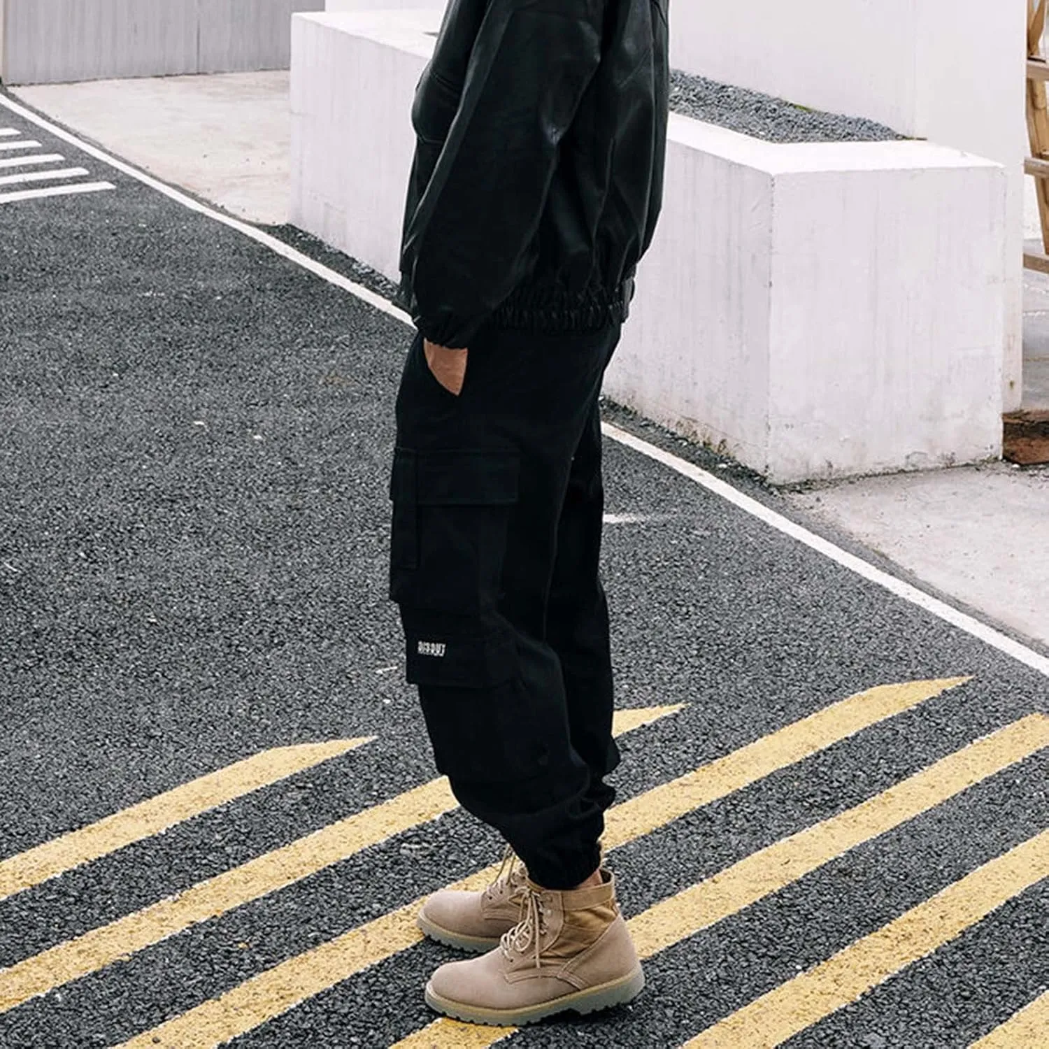 Mens Workout Cargo Sweatpants Straight-Fit Mens Cargo Pants Wild Outdoor Lightweight Mens Work Pants with Multipocket