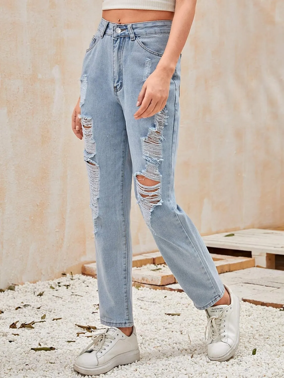 SweatyRocks Women's Ripped Boyfriend Jeans Distressed Denim Ankle Length Jeans