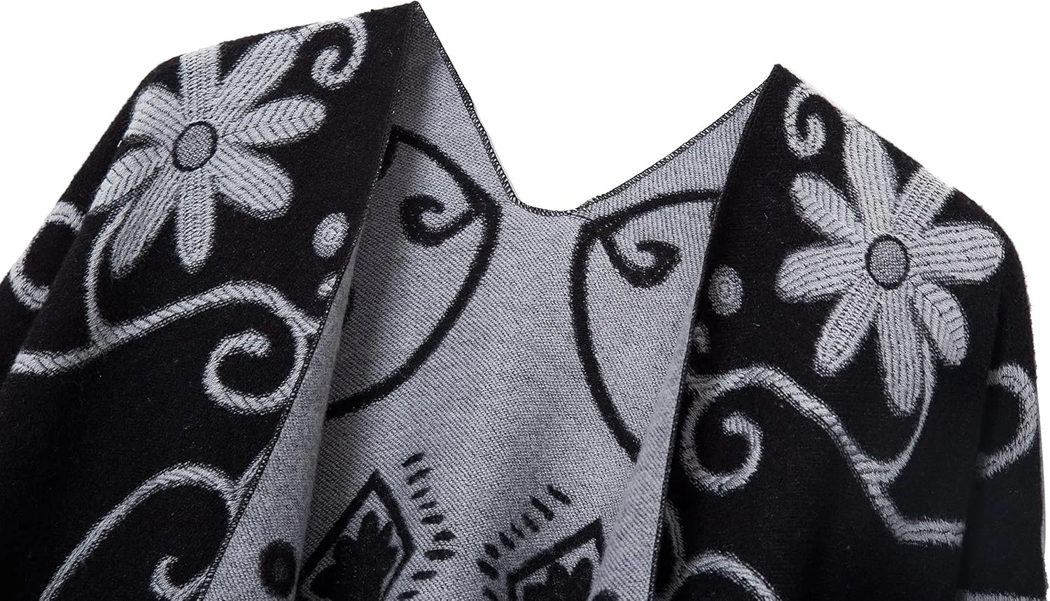 Urban CoCo Women's Printed Tassel Open front Poncho Cape Cardigan Wrap Shawl