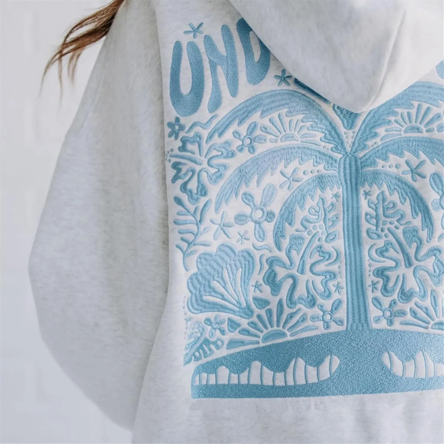 Women Embroidered Hoodies Y2K Long Sleeve Hooded Cute Preppy Fleece Pullover Sweatshirts with Pockets