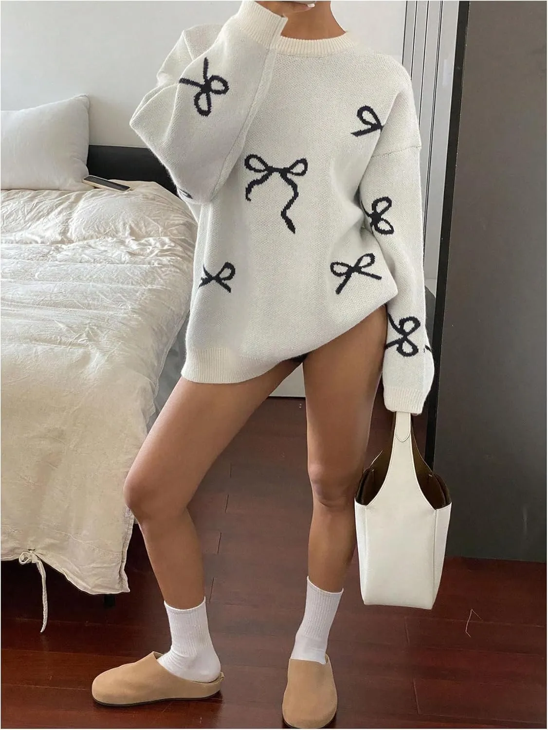 Women's Bow Print Sweater Long Sleeve Crew Neck Knit Oversized Pullovers Sweaters