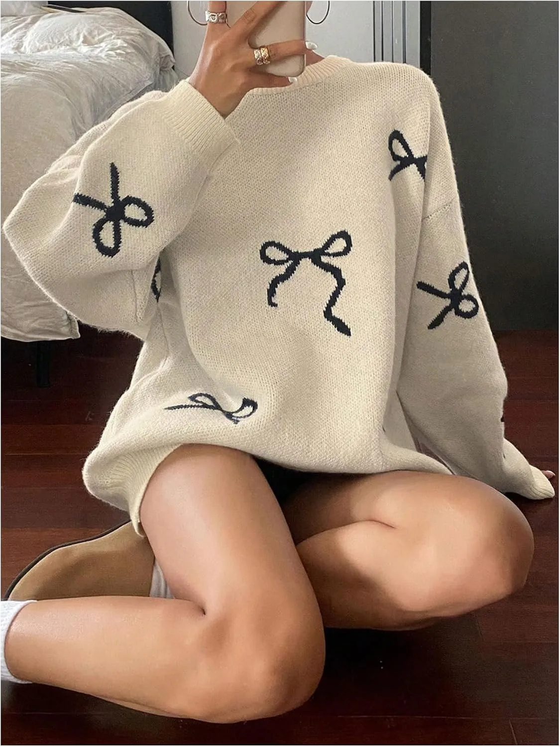 Women's Bow Print Sweater Long Sleeve Crew Neck Knit Oversized Pullovers Sweaters