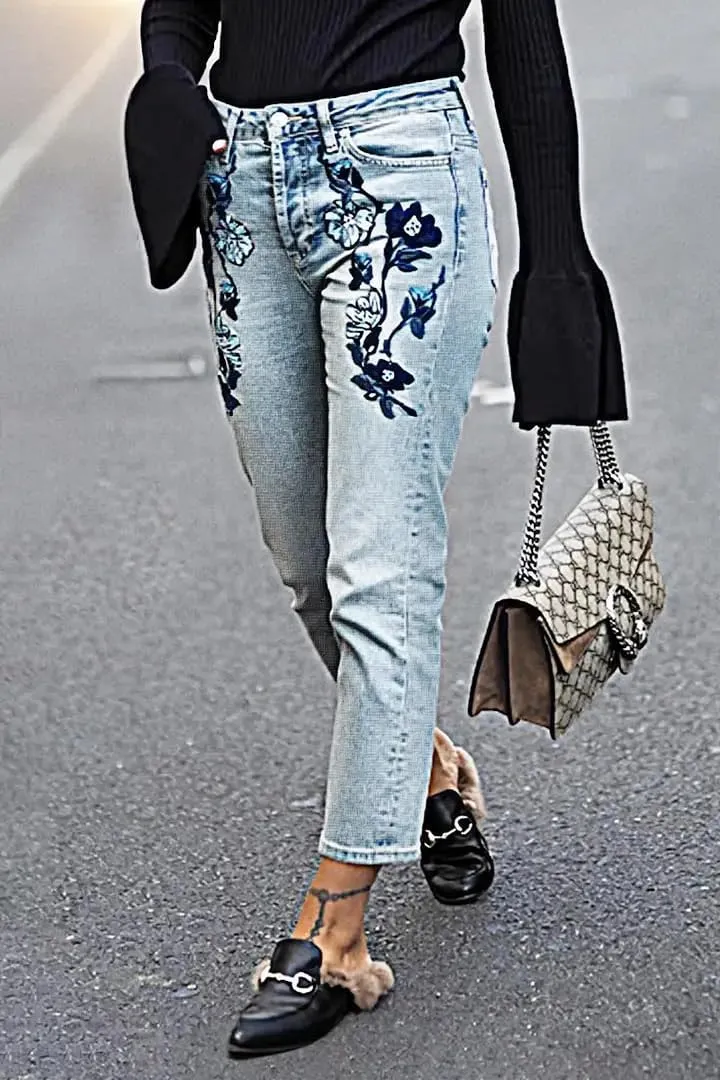 Women's Floral Embroidered Distressed Boyfriend Jeans Denim Pants