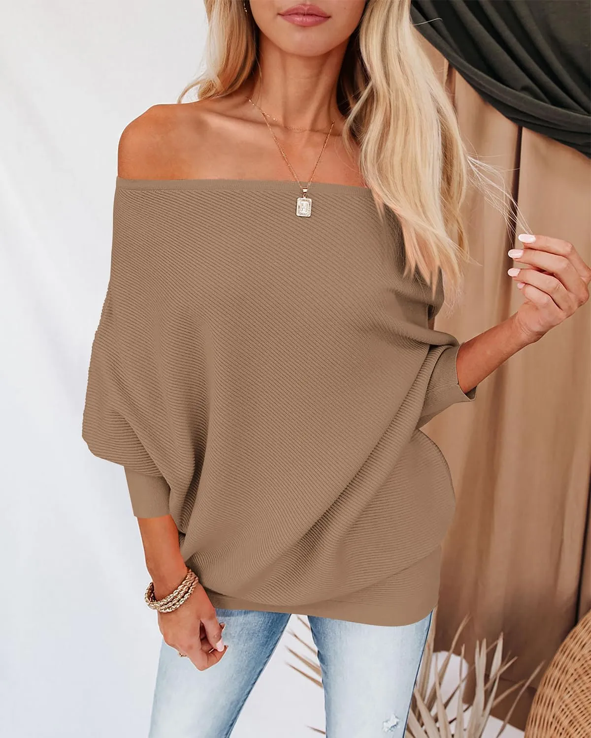 Zenlonr Women's Fall Sweaters 2025 Casual Long Batwing Sleeve Loose Off Shoulder Knit Pullovers Jumper Tops